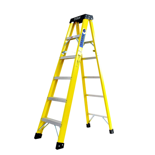 Green Bull&trade; 2022 Series Type 1A Fiberglass Step Ladder, 8 ft